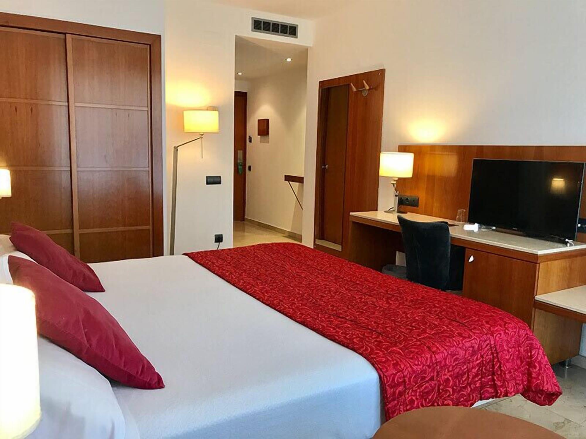מולינס דה ריי Hotel Calasanz מראה חיצוני תמונה