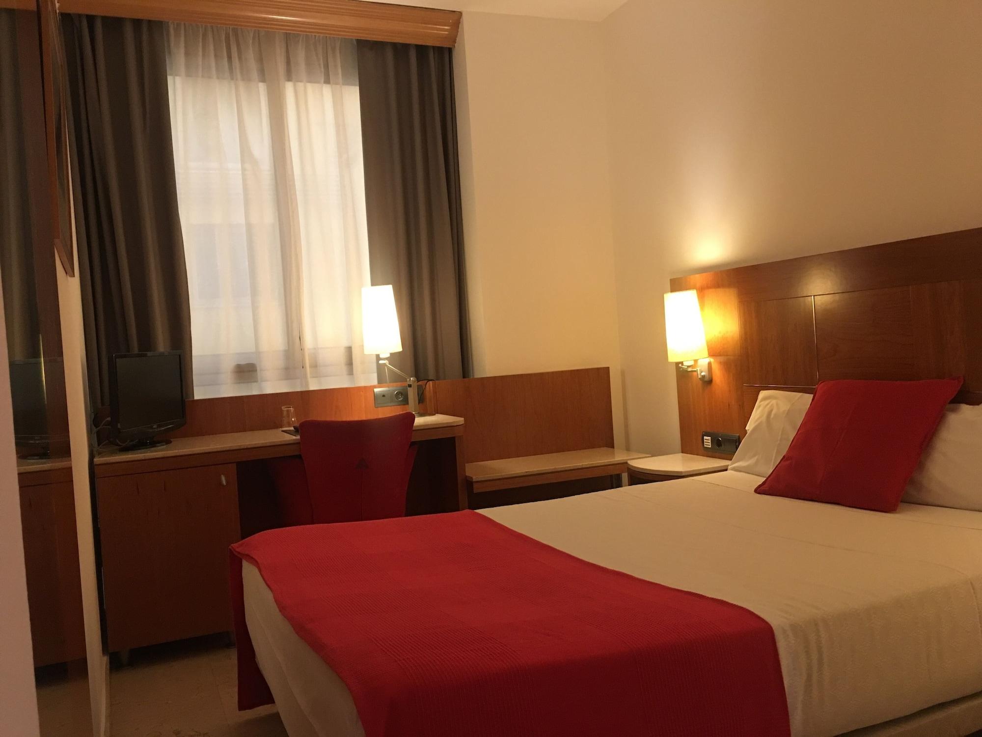 מולינס דה ריי Hotel Calasanz מראה חיצוני תמונה
