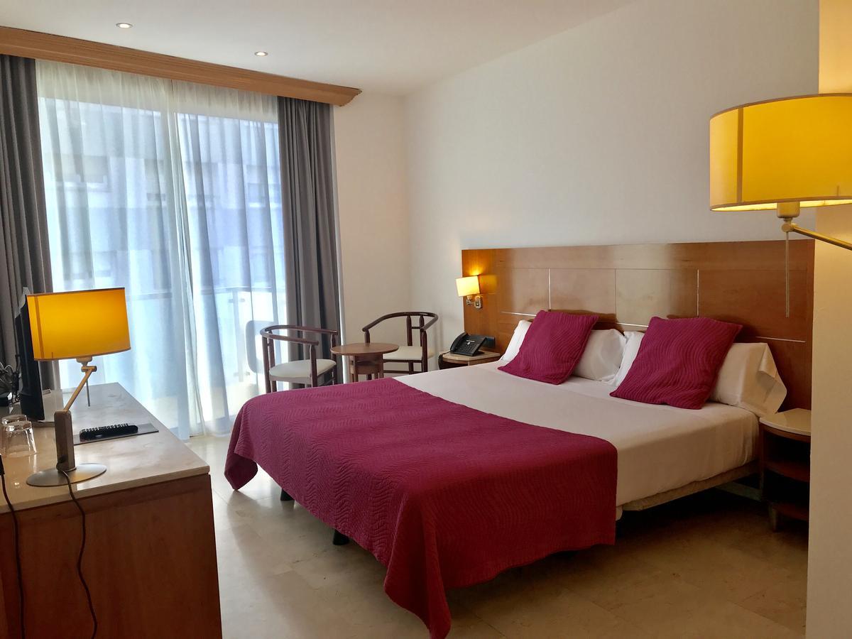 מולינס דה ריי Hotel Calasanz מראה חיצוני תמונה
