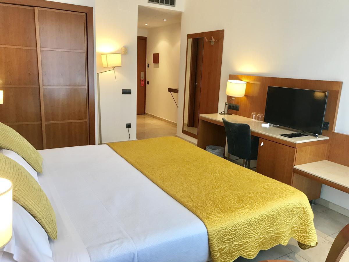מולינס דה ריי Hotel Calasanz מראה חיצוני תמונה