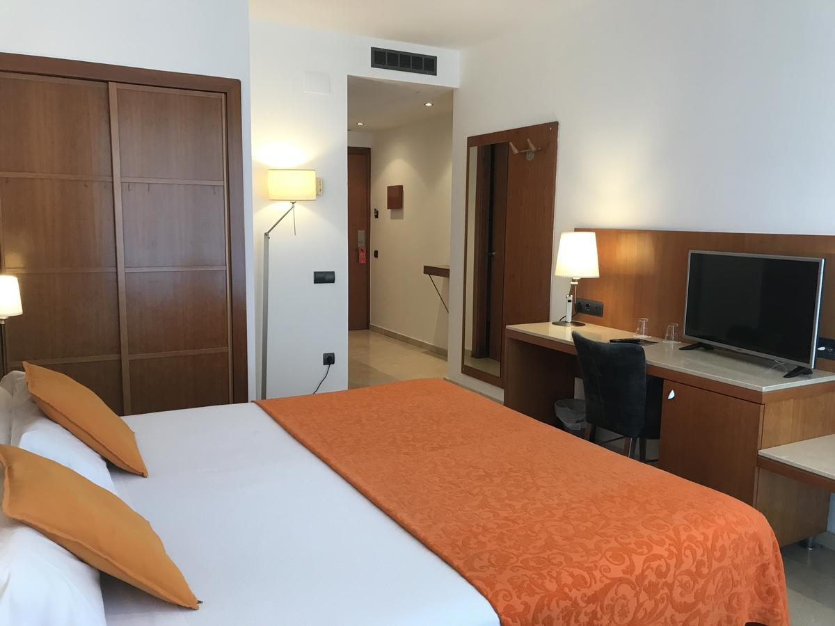 מולינס דה ריי Hotel Calasanz מראה חיצוני תמונה
