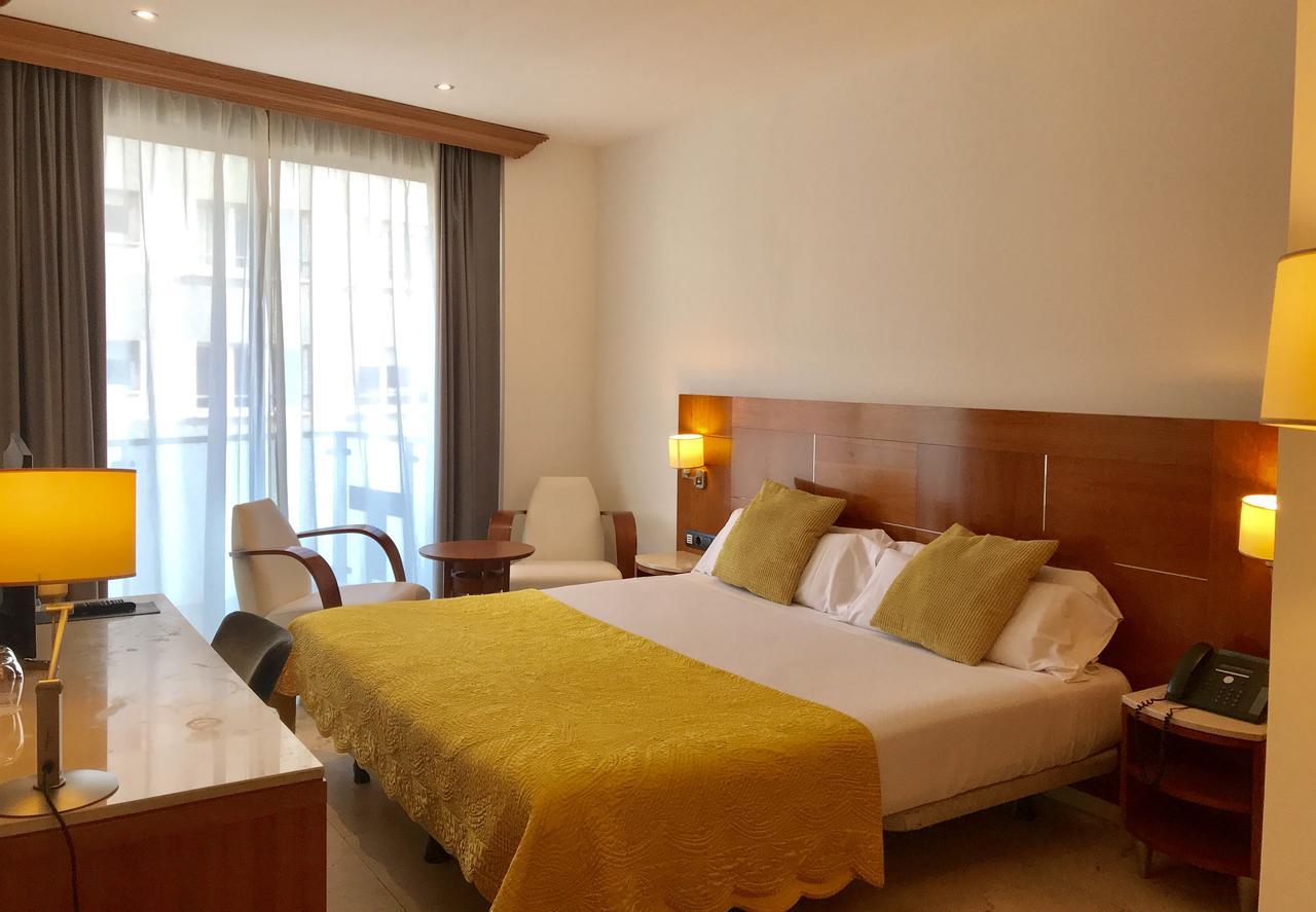 מולינס דה ריי Hotel Calasanz מראה חיצוני תמונה