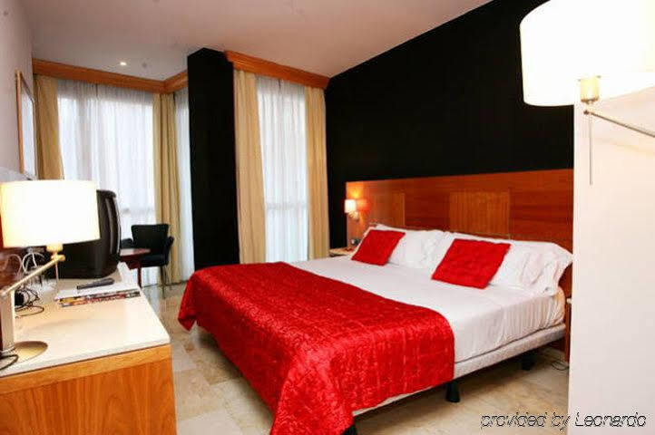 מולינס דה ריי Hotel Calasanz חדר תמונה